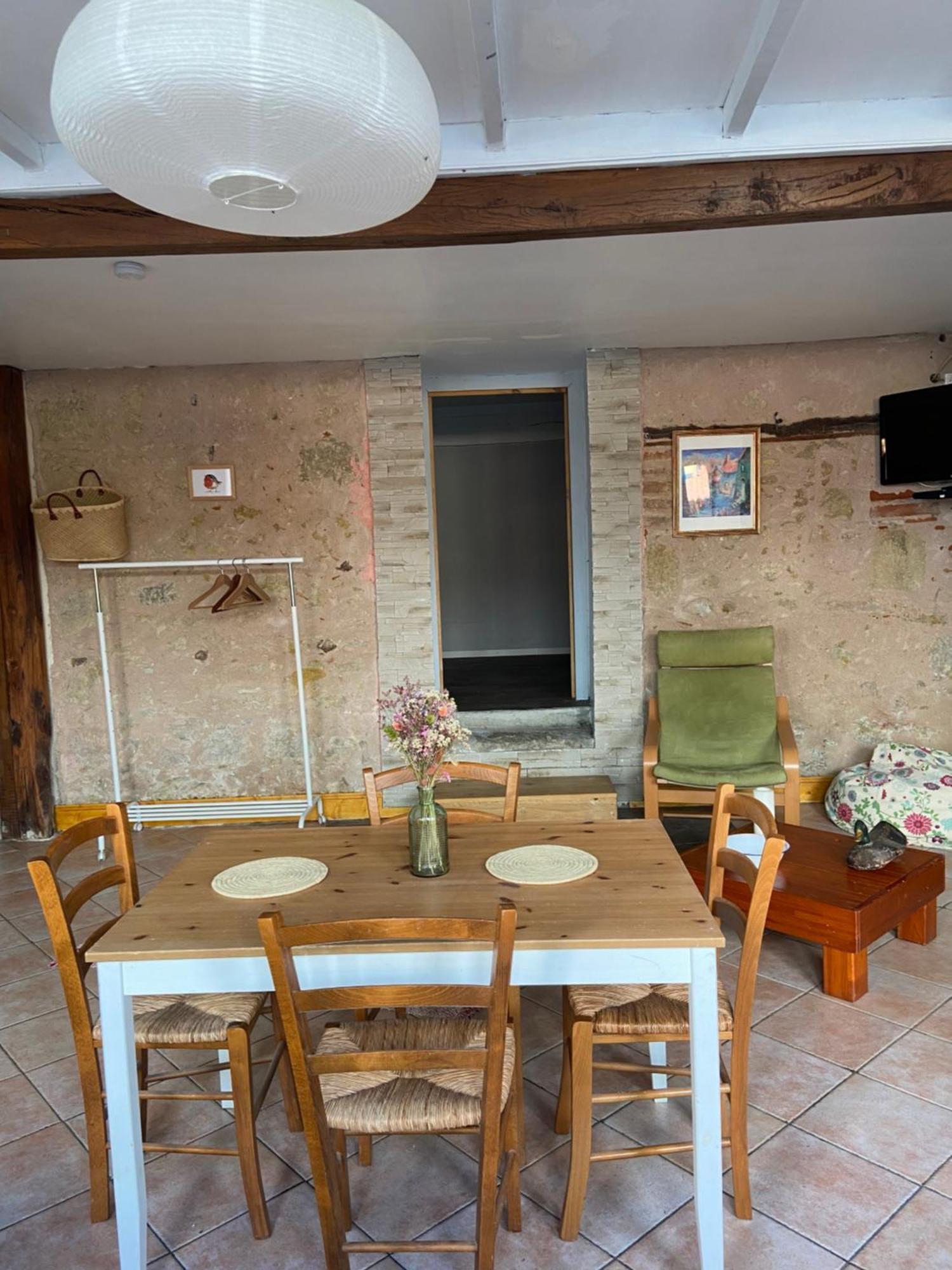Appartement 3 Pieces Rdc Plein Centre Ville 玛西亚克 外观 照片